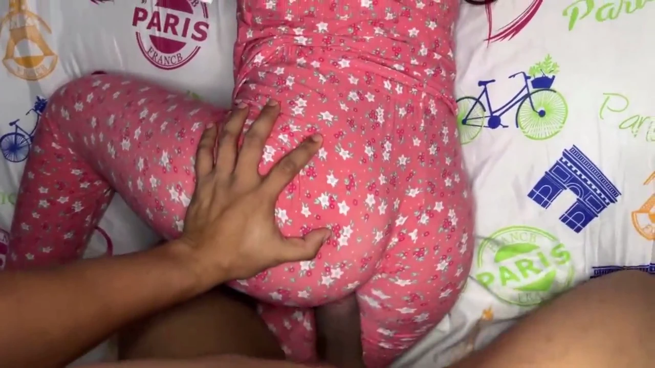 My 18-year-old stepdaughter flaunts her ample ass, tantalizingly close to the camera. Her tight shorts barely contain her voluptuous curves, igniting a desire that transcends boundaries. This intimate encounter will leave you yearning for more.